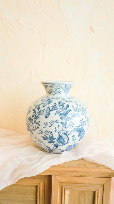 青花陶瓷花瓶